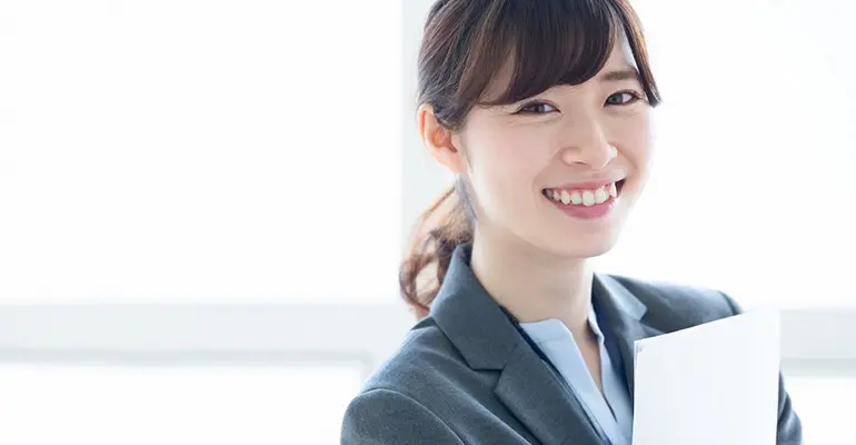 女性のための医療保険の選び方とは?女性保険の特徴や種類、加入タイミングも解説